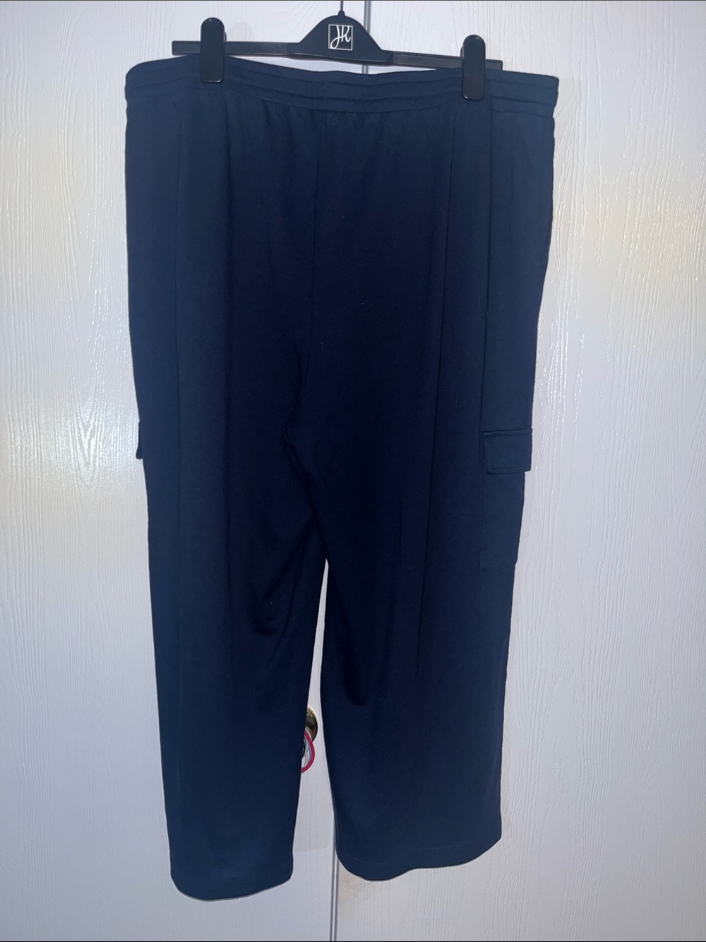 J. Jill Fit Navy Cropped Cargo Pants - Picture 3 of 6